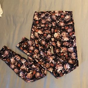 Lululemon leggings 🌸 🌺